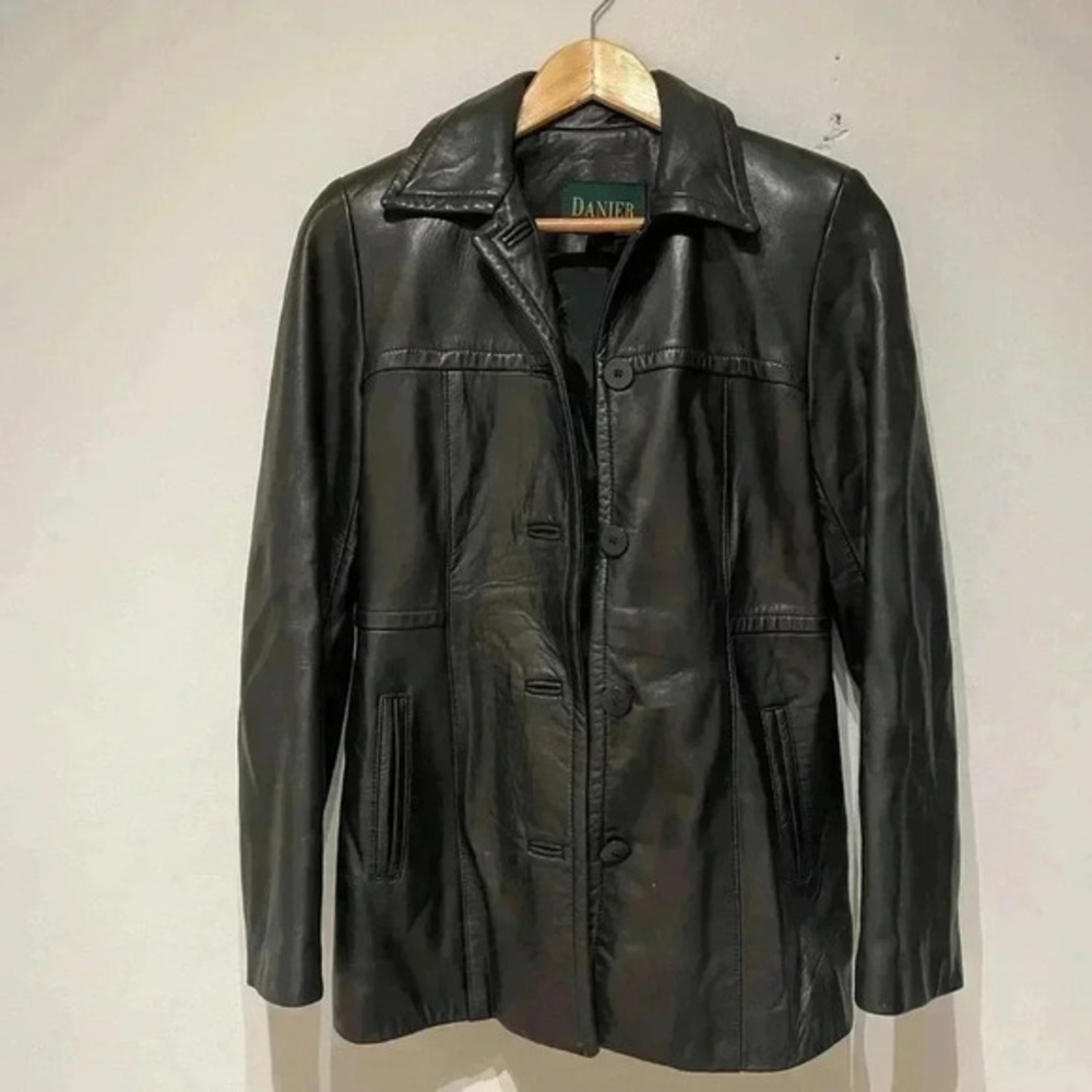 Danier 100% leather jacket